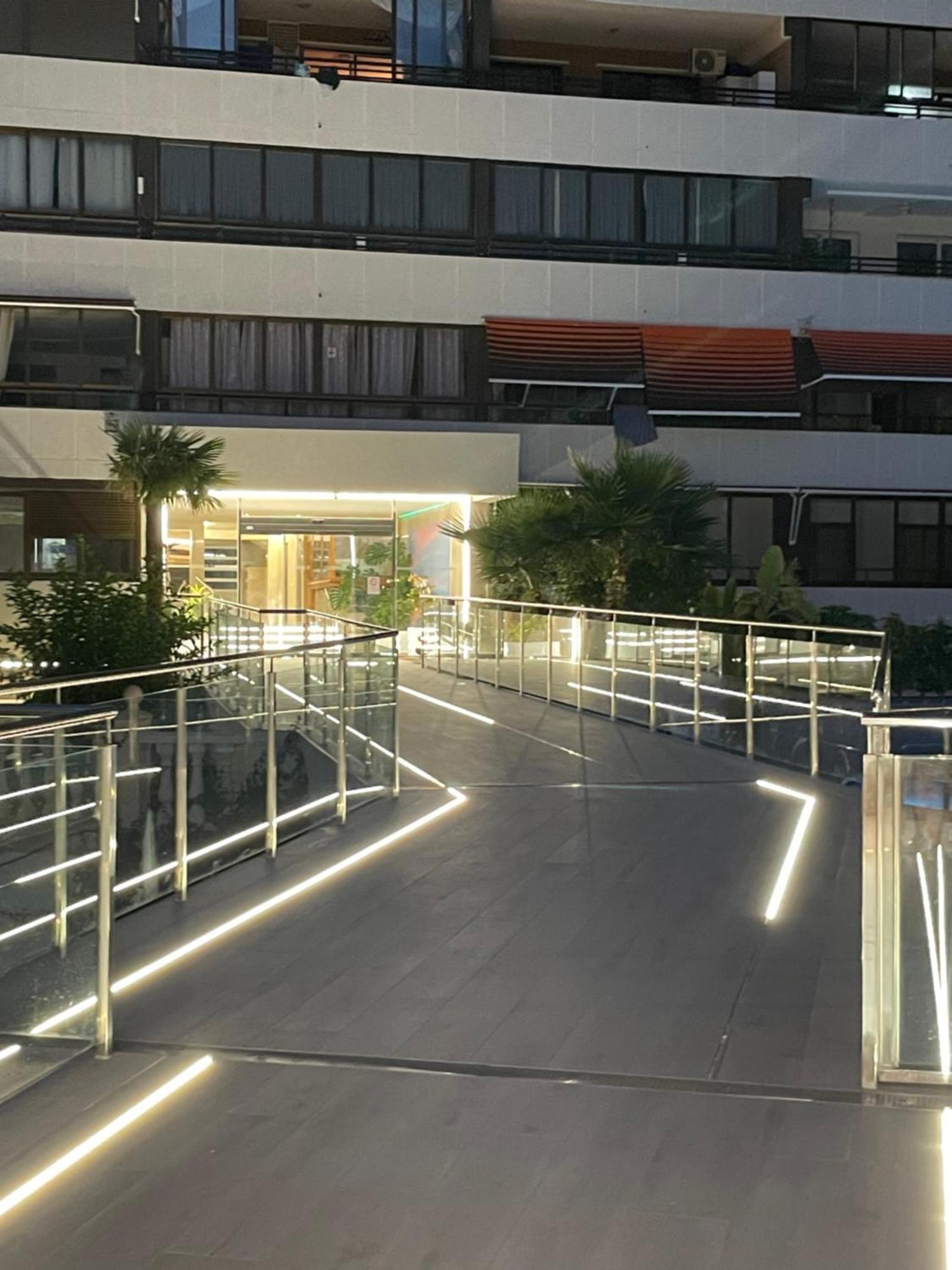 Viva Benidorm Apartment Luaran gambar